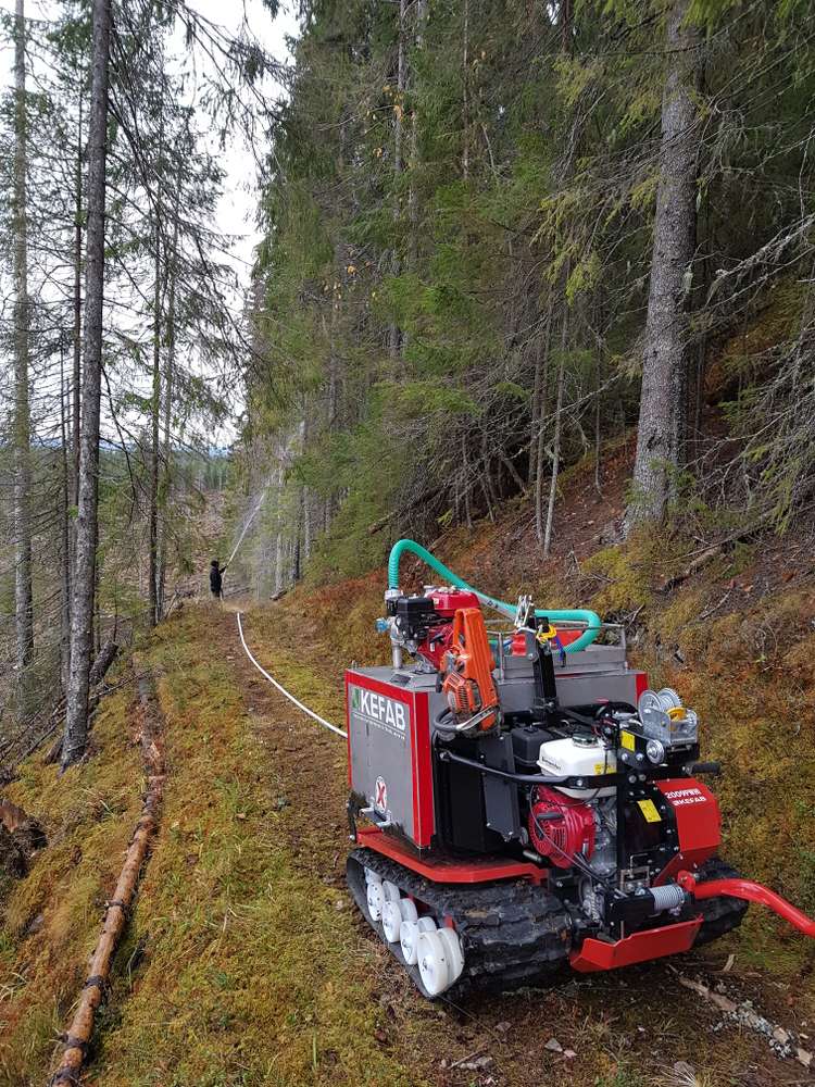 En maskin vid namn Järnhästen som används för att släcka skogsbränder.